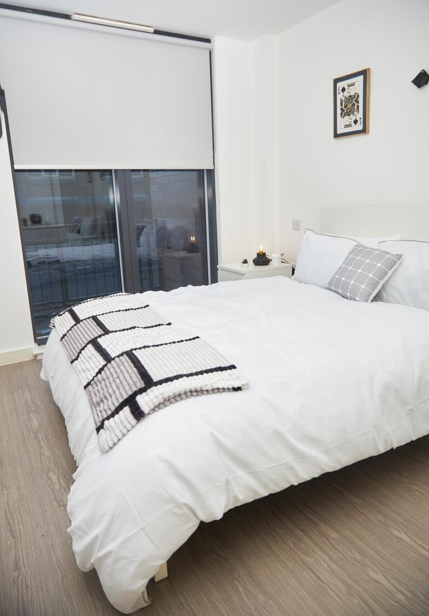 Obi'S House&Suites - Luxury 2Bed Duplex Apartment With Balcony Манчестер Экстерьер фото